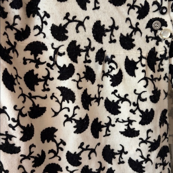 Simply French XL soft peplum cardigan. International item - Unique! - Picture 5 of 5